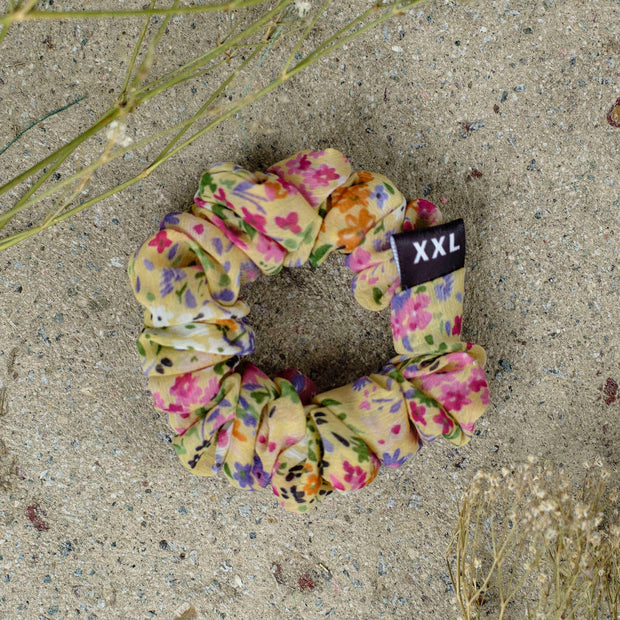 XXS Jordyn Scrunchie / Light Yellow