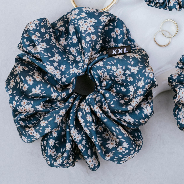 Taylah XXL Scrunchie / Teal Flower