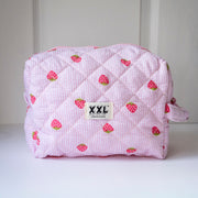 Carry-All Cosmetic Bag XXL / Strawberry Lane