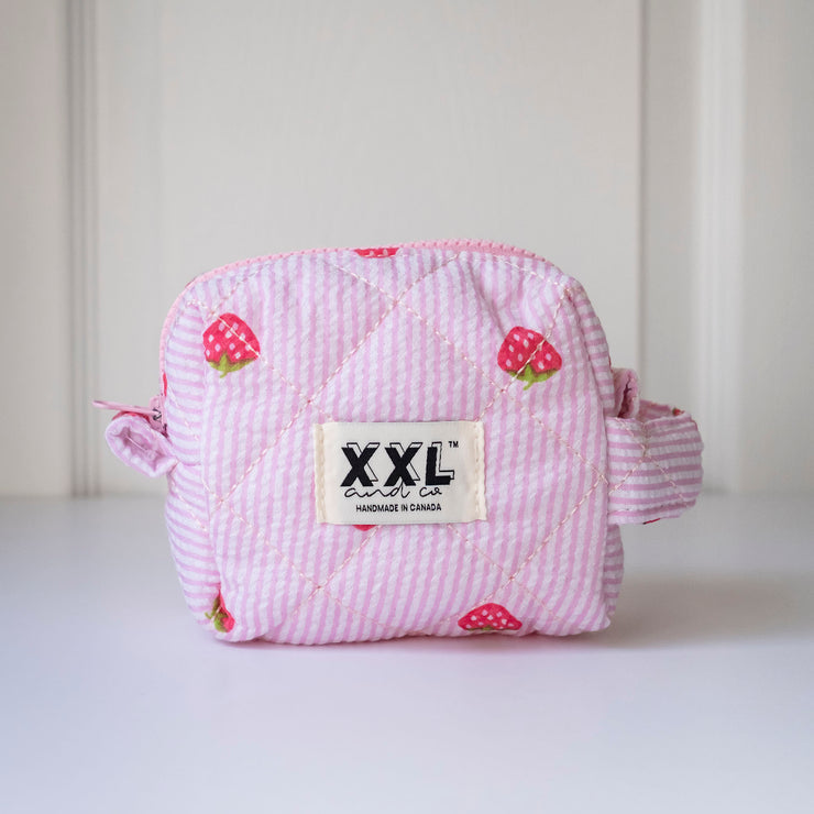 Carry-All Cosmetic Bag Mini / Strawberry Lane