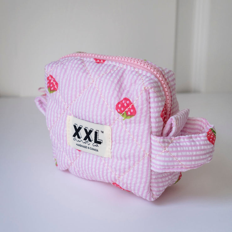 Carry-All Cosmetic Bag Mini / Strawberry Lane