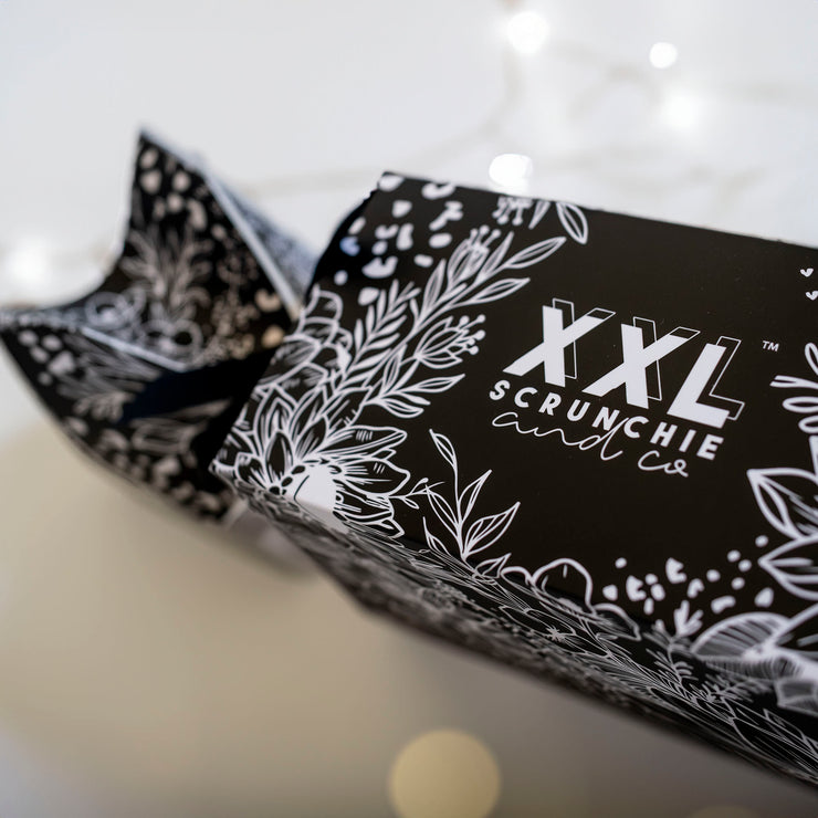 xxl mystery christmas cracker / festive