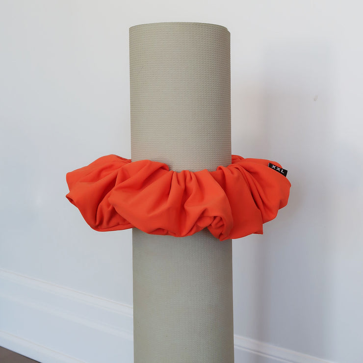 Yoga Mat Scrunchie / Erika
