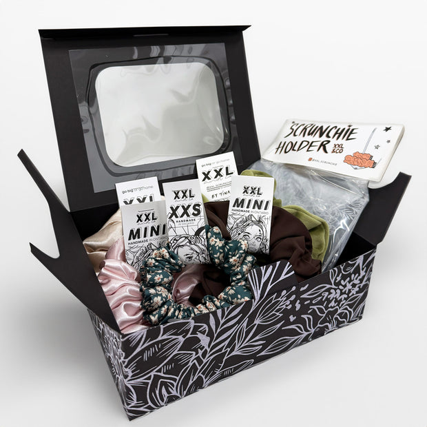 xxl holiday gift box / scrunchies