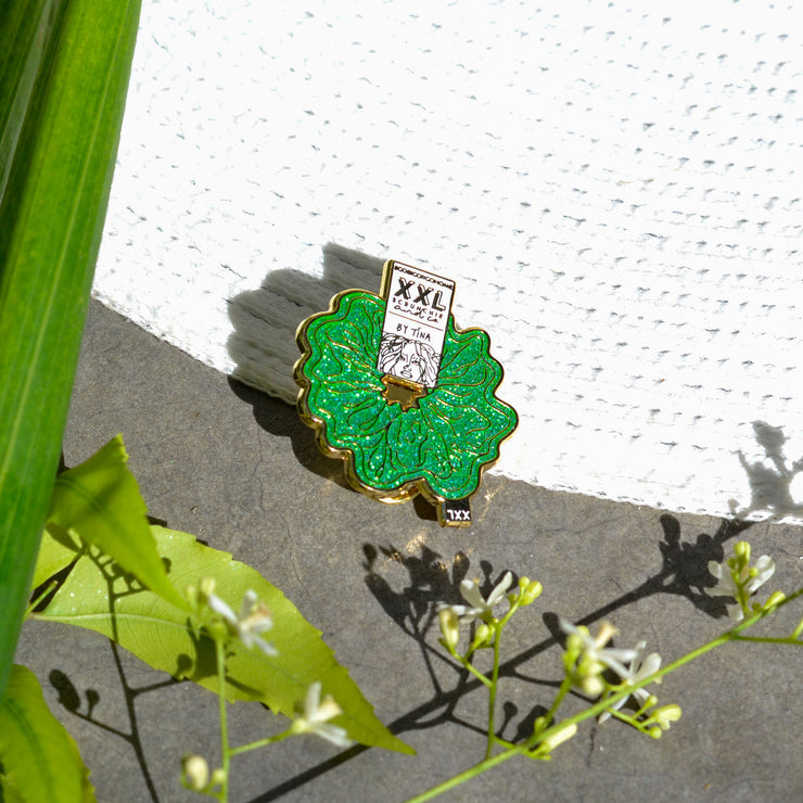 Scrunchie Pin / Emerald Glitter